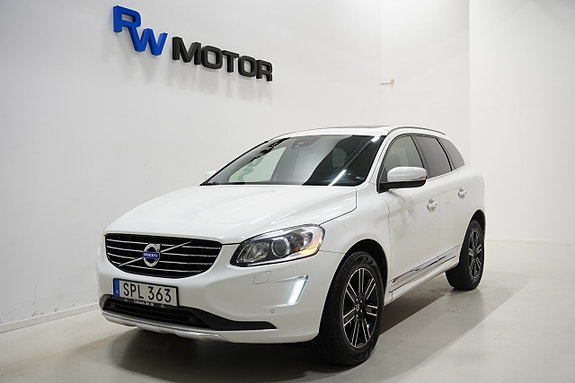 Volvo XC60 2 of 26