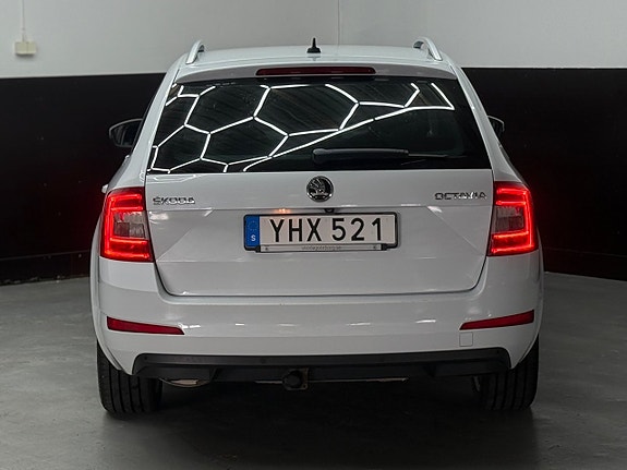 Skoda Octavia 18 of 20
