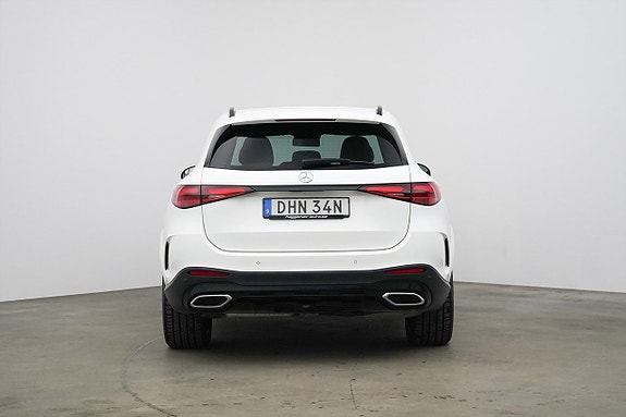 Mercedes-Benz GLC300 de 20 of 25
