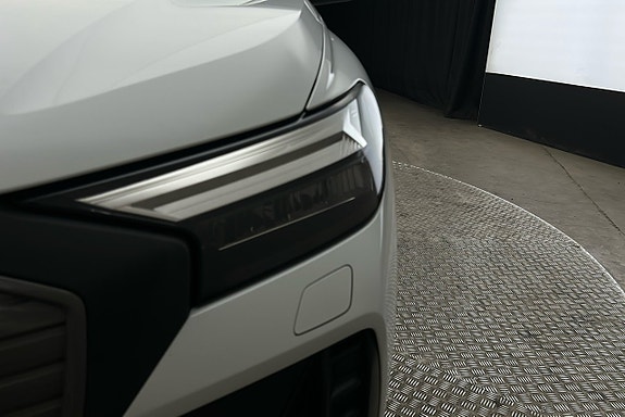 Audi Q4 e-tron 11 of 25