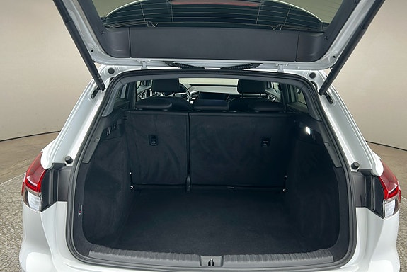 Audi Q4 e-tron 14 of 25