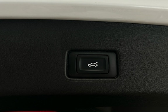 Audi Q4 e-tron 15 of 25