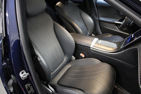 Mercedes-Benz C43 7 of 24