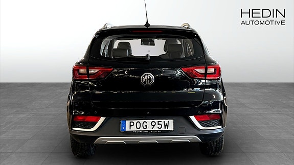 MG ZS 7 of 18