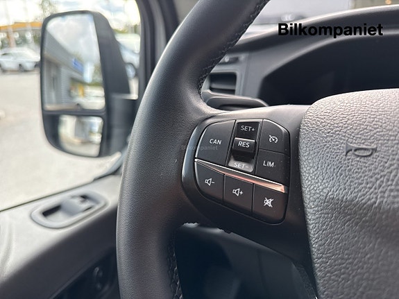 Ford Transit 14 of 18