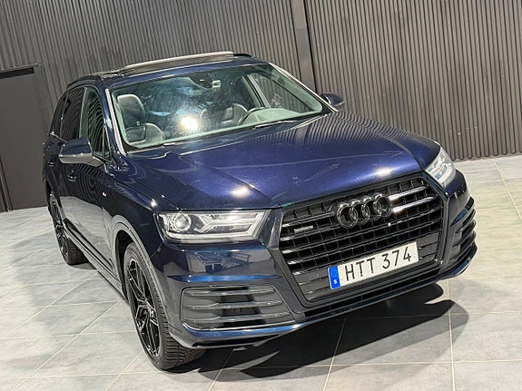 Audi Q7 8 of 24