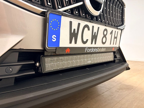Volvo V60 Cross Country 26 of 28