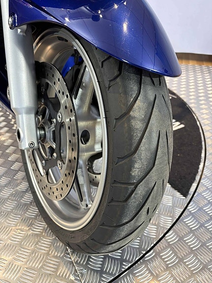 Yamaha FJR1300ABS 9 of 13