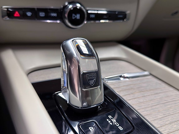 Volvo XC60 22 of 27