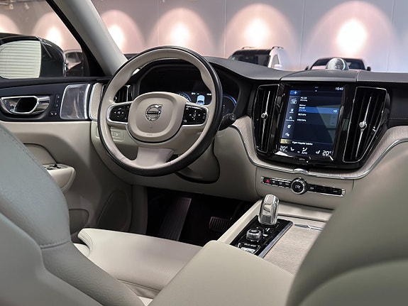 Volvo XC60 20 of 27
