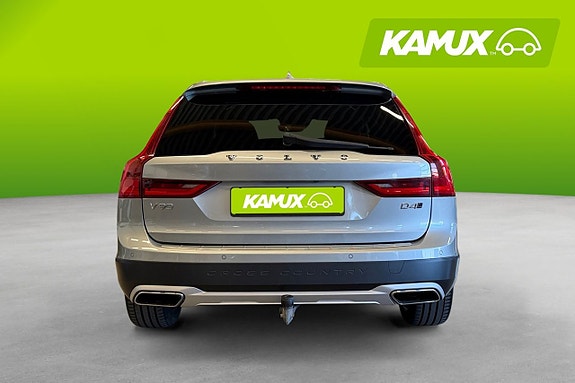 Volvo V90 Cross Country 5 of 22