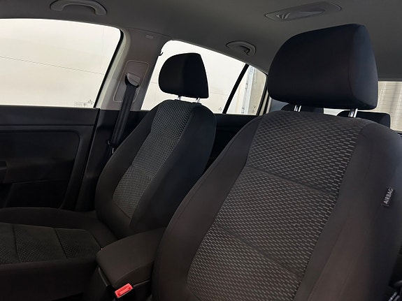 Volkswagen Golf Plus 12 of 16