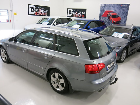 Audi A4 7 of 27