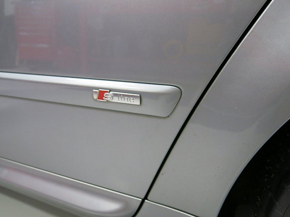 Audi A4 11 of 27