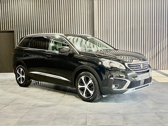 Peugeot 5008 5 of 16