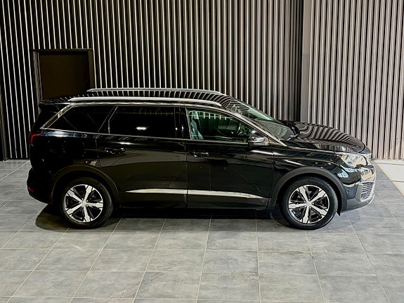 Peugeot 5008 7 of 16