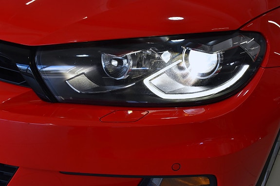 Volkswagen Scirocco 13 of 15