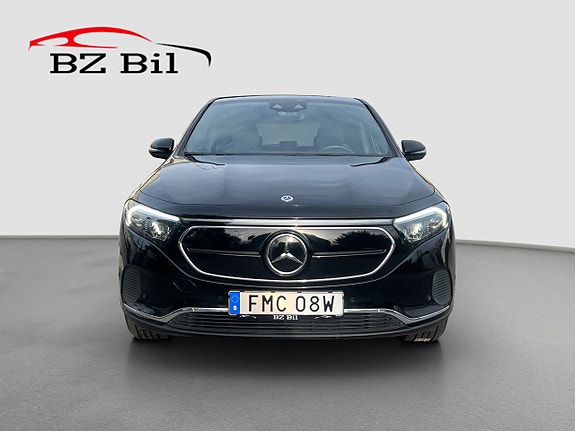 Mercedes-Benz EQA250+ 9 of 22