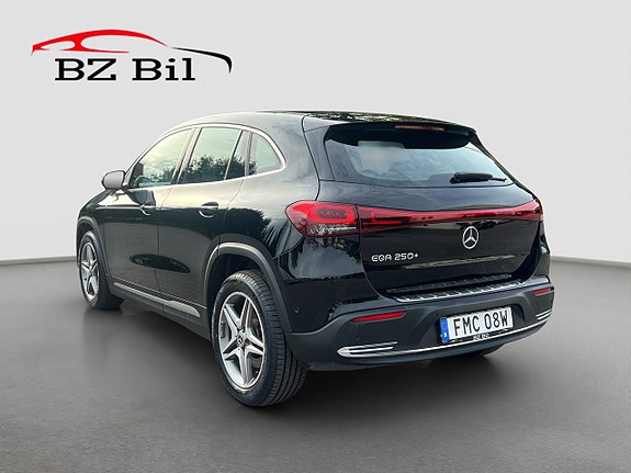 Mercedes-Benz EQA250+ 4 of 22