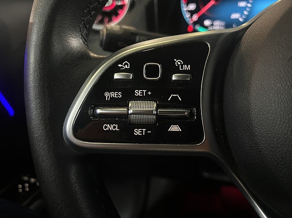 Mercedes-Benz EQA250+ 19 of 22