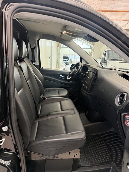 Mercedes-Benz Vito 119 7 of 16