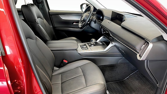 Mazda CX-60 3 of 11
