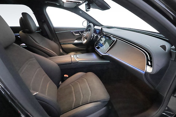Mercedes-Benz E300 14 of 30
