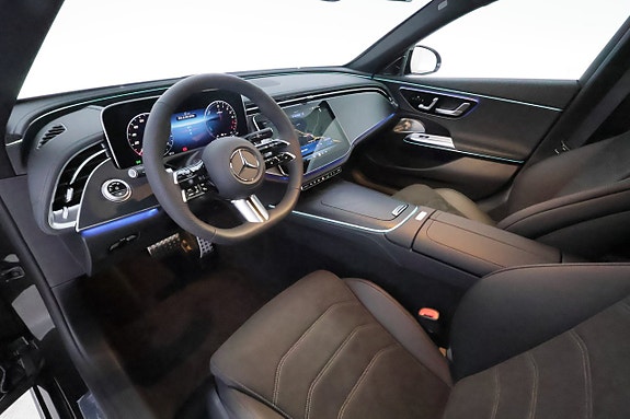 Mercedes-Benz E300 11 of 30