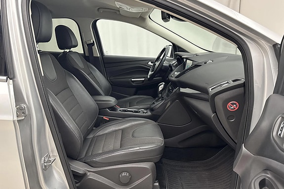 Ford Kuga 20 of 25
