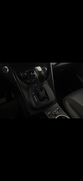 Ford Kuga 11 of 25