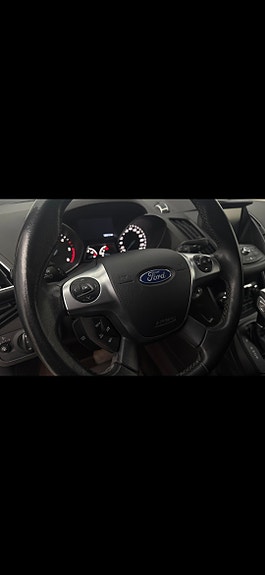 Ford Kuga 12 of 25