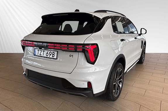 Lynk & Co 01 4 of 20