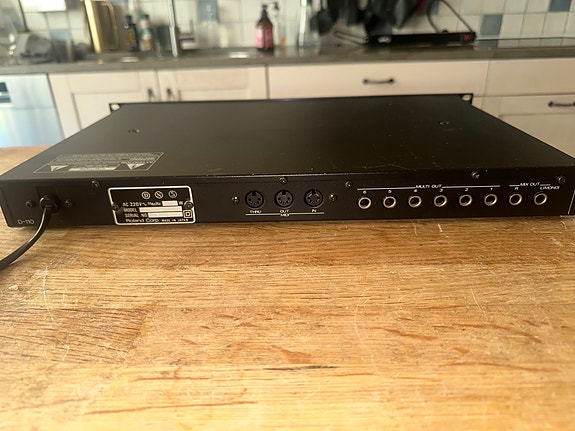 Product image 9 of 10