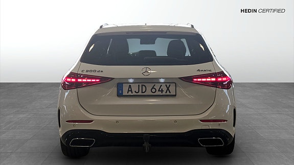 Mercedes-Benz C300 de 7 of 13