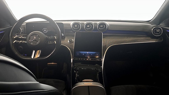 Mercedes-Benz C300 de 4 of 13