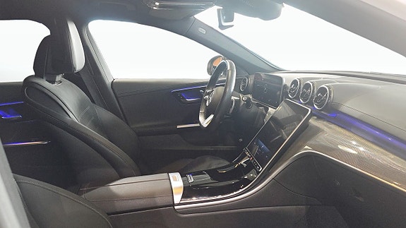 Mercedes-Benz C300 de 3 of 13