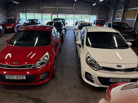 Kia Rio 9 of 22