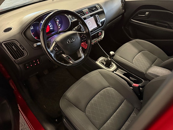 Kia Rio 15 of 22