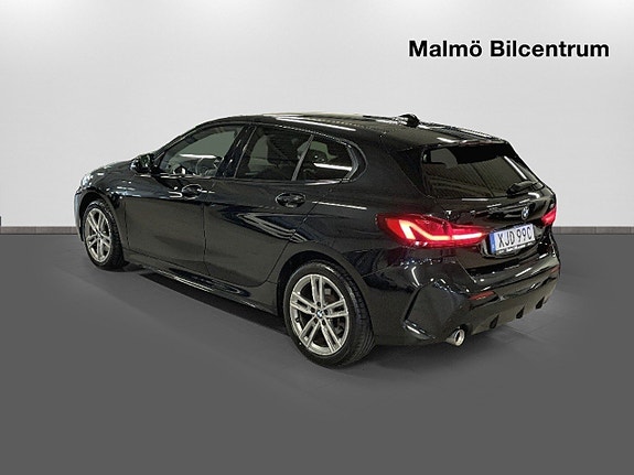 BMW 118i 3 of 18