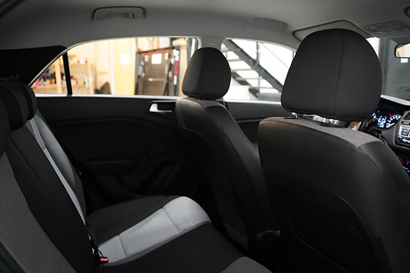Hyundai i20 17 of 18