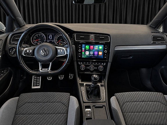 Volkswagen Golf I 11 of 19