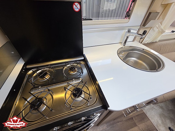 Kabe ROYAL 600 GLE KS *Långbädd *Alde *Solcell 5 of 19