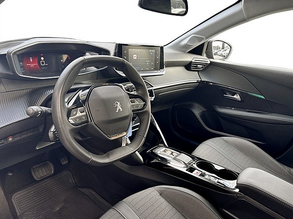 Peugeot 208 4 of 16