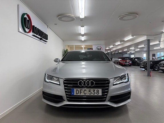 Audi A7 4 of 27