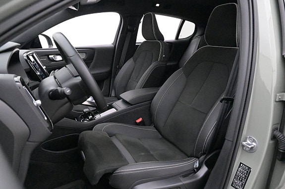 Volvo C40 9 of 27