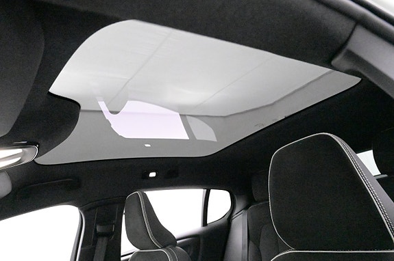 Volvo C40 25 of 27