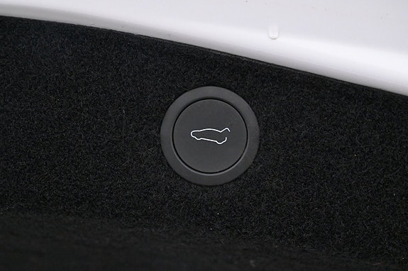 Tesla Model 3 23 of 27