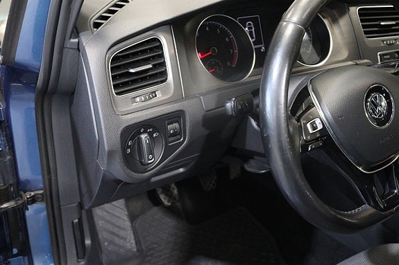 Volkswagen Golf I 17 of 19