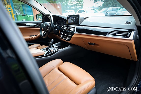 BMW 530e 17 of 19