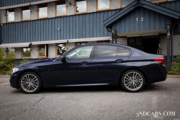 BMW 530e 8 of 19